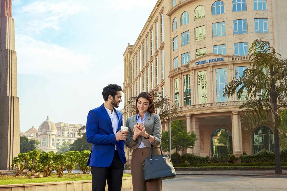 hiranandani gardens, powai